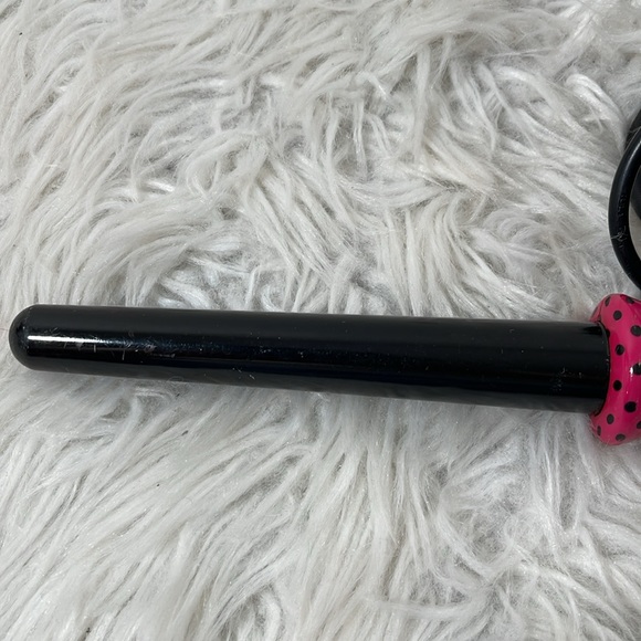 CURLING WAND 2.5” - 3” curls Pink Polka Dots - Picture 3 of 5